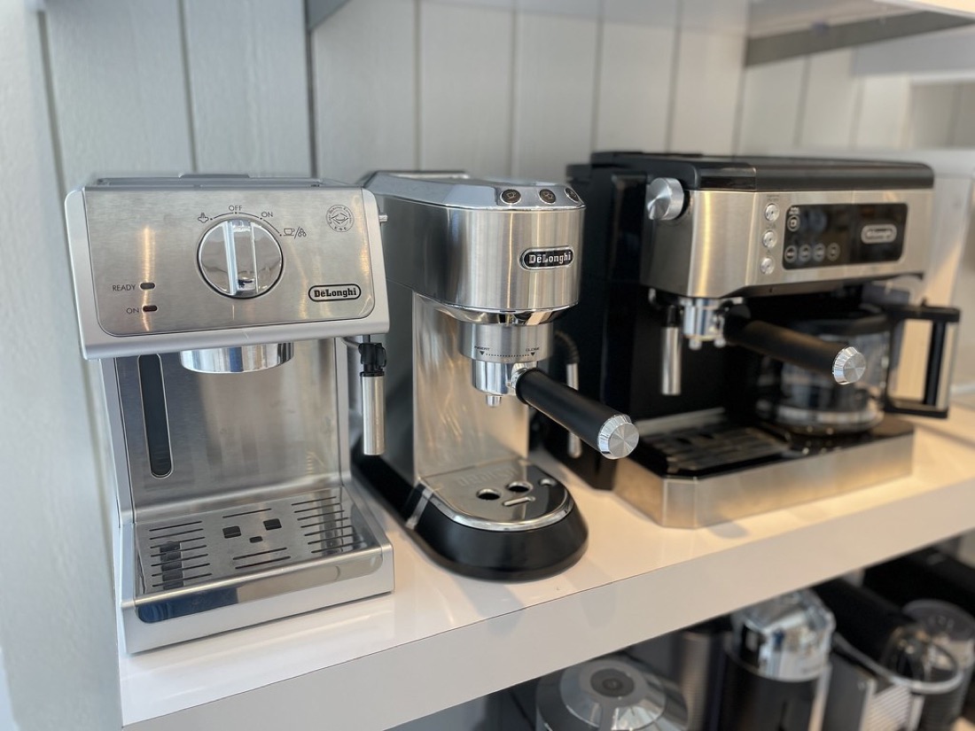 De'Longhi Dedica EC685